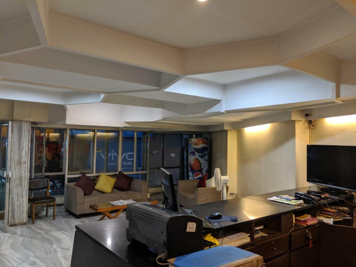 Aashraya Hotel Mysore Ngoại thất bức ảnh