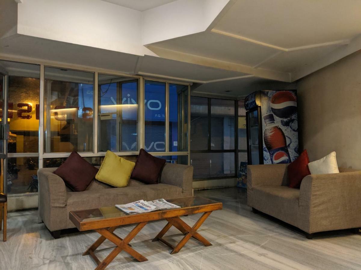 Aashraya Hotel Mysore Ngoại thất bức ảnh